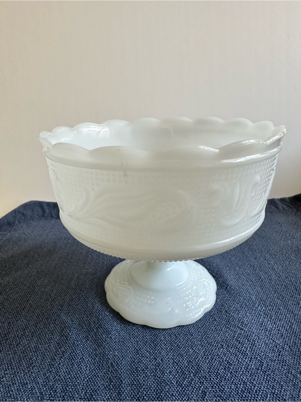 Vintage EO Brody Co M6000 White Milk Glass Pedestal Bowl/Vase-Made in USA